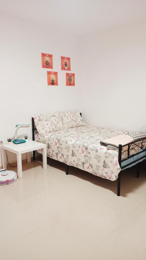 Bienvenue A Paris - Appartement Confortable, Grande Terrasse Privee Au Calme, Parking Gratuit فيتري سور سين المظهر الخارجي الصورة