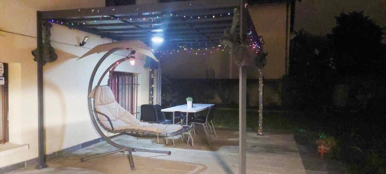 Bienvenue A Paris - Appartement Confortable, Grande Terrasse Privee Au Calme, Parking Gratuit فيتري سور سين المظهر الخارجي الصورة